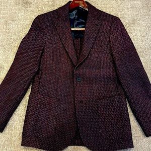 Bought in Italy!  44 R or 52. Maroon